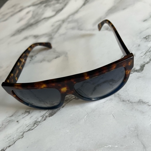 CELINE Sunglasses - Picture 2 of 4